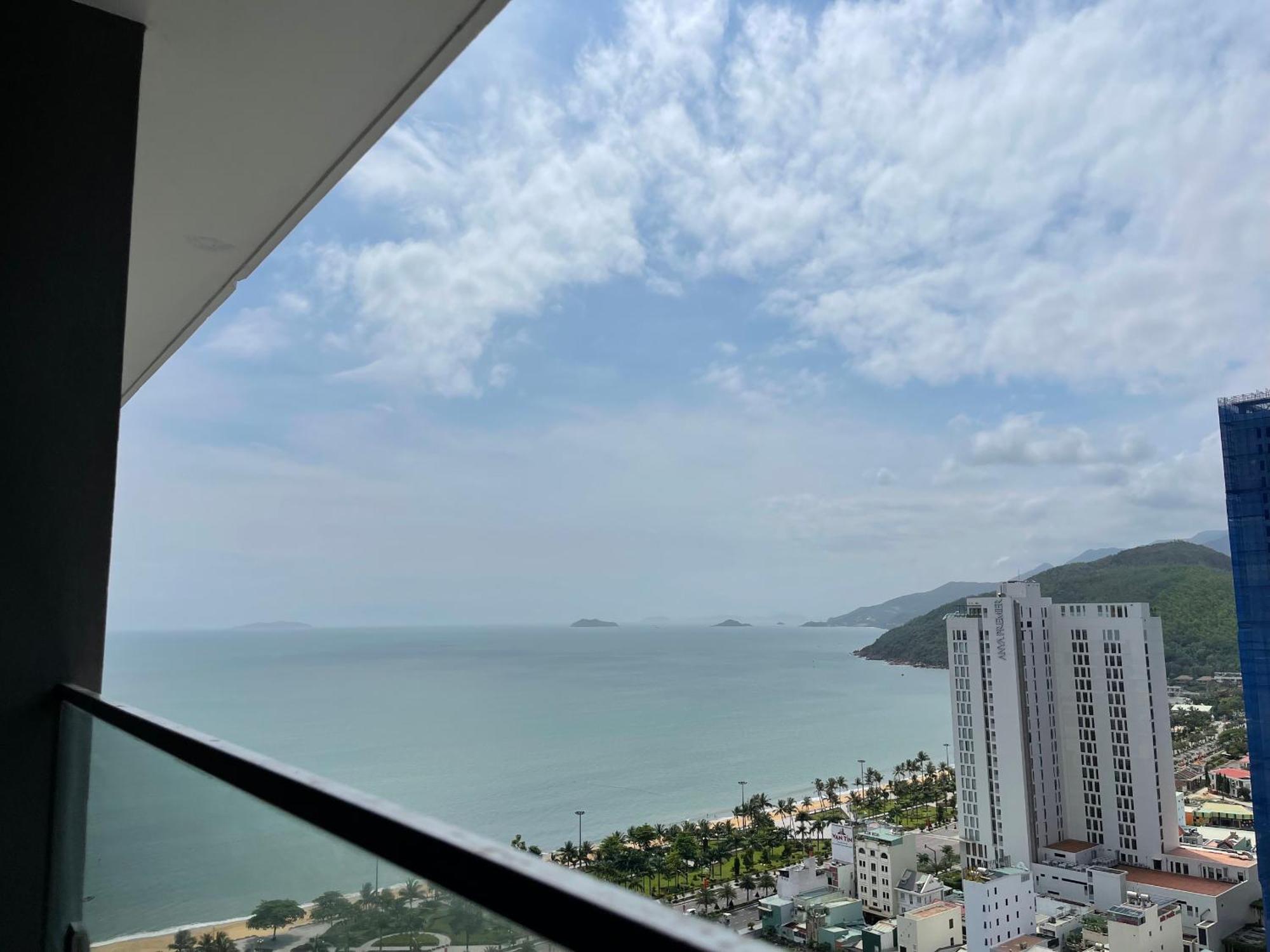 Flc Sea Tower Quy Nhon Seaview Condotel ภายนอก รูปภาพ